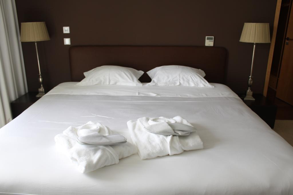 Almenara Suites Guest House Vila Nova de Gaia Esterno foto