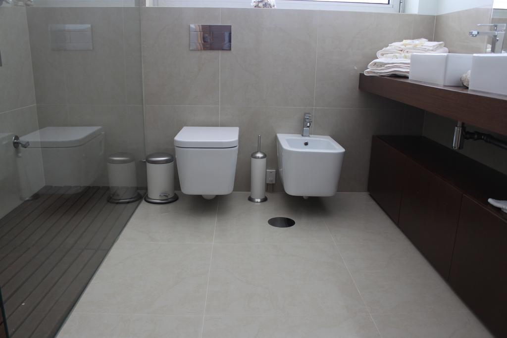Almenara Suites Guest House Vila Nova de Gaia Esterno foto